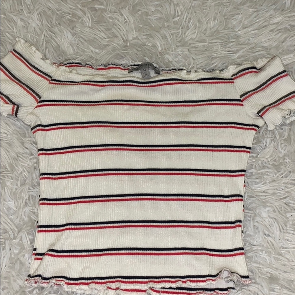 Women’s off the shoulder crop top